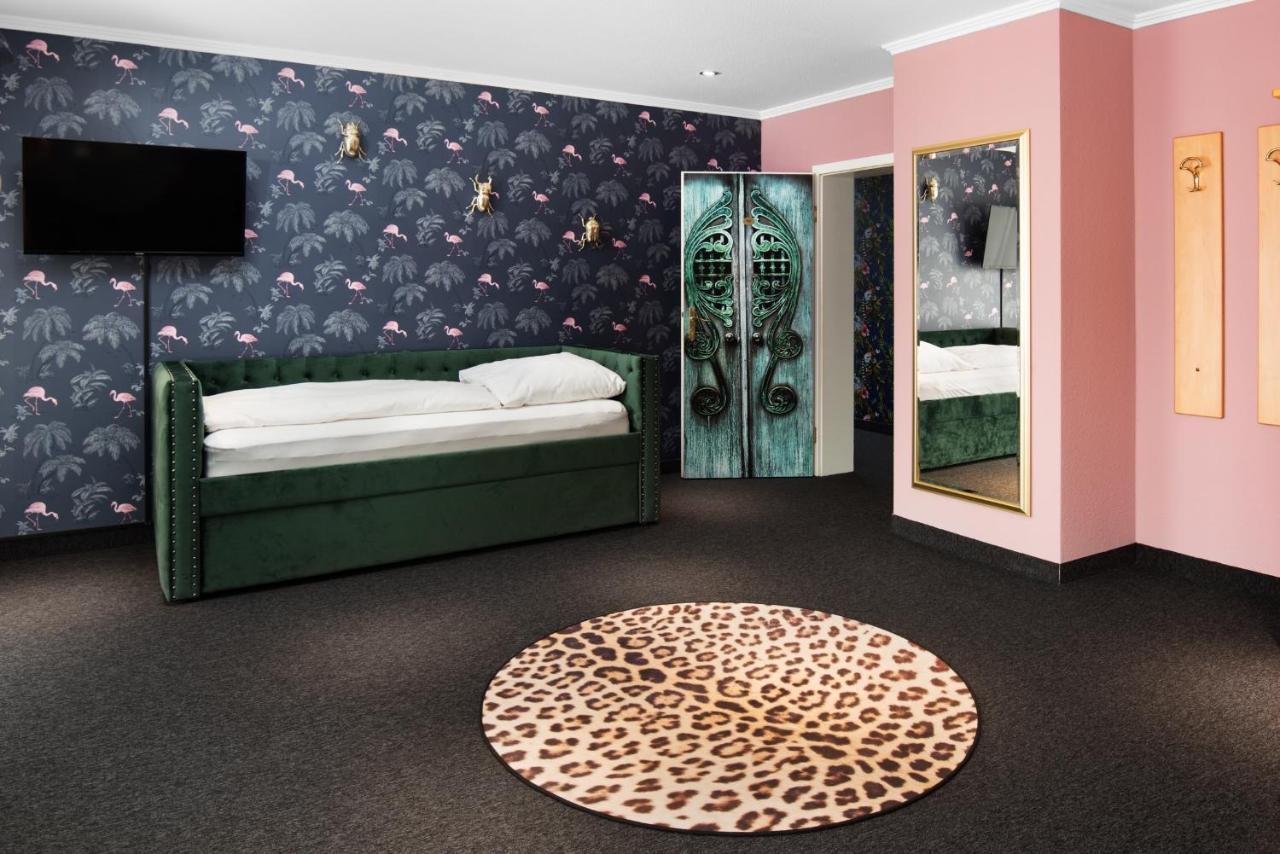 SmartHotel Flamingo self check-in Gießen Esterno foto