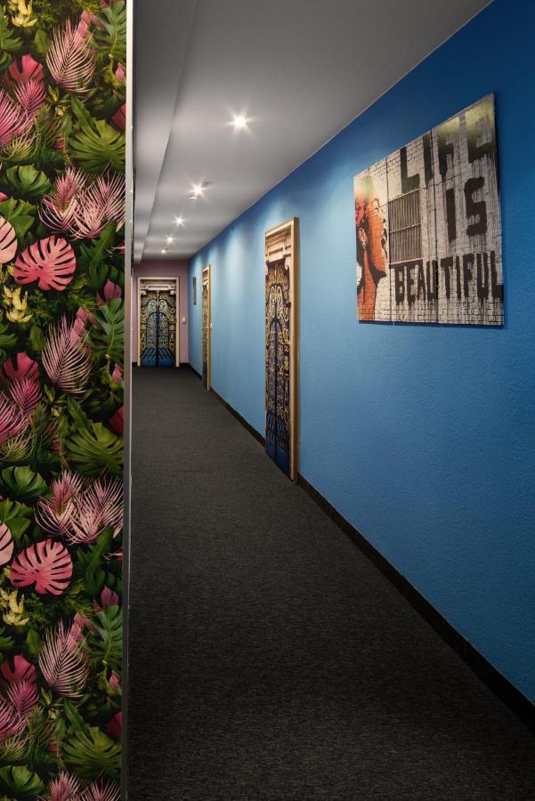 SmartHotel Flamingo self check-in Gießen Esterno foto