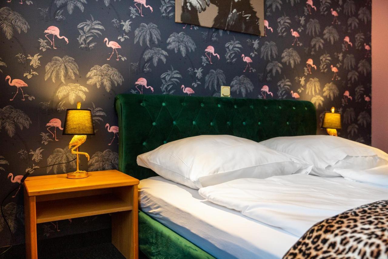 SmartHotel Flamingo self check-in Gießen Esterno foto