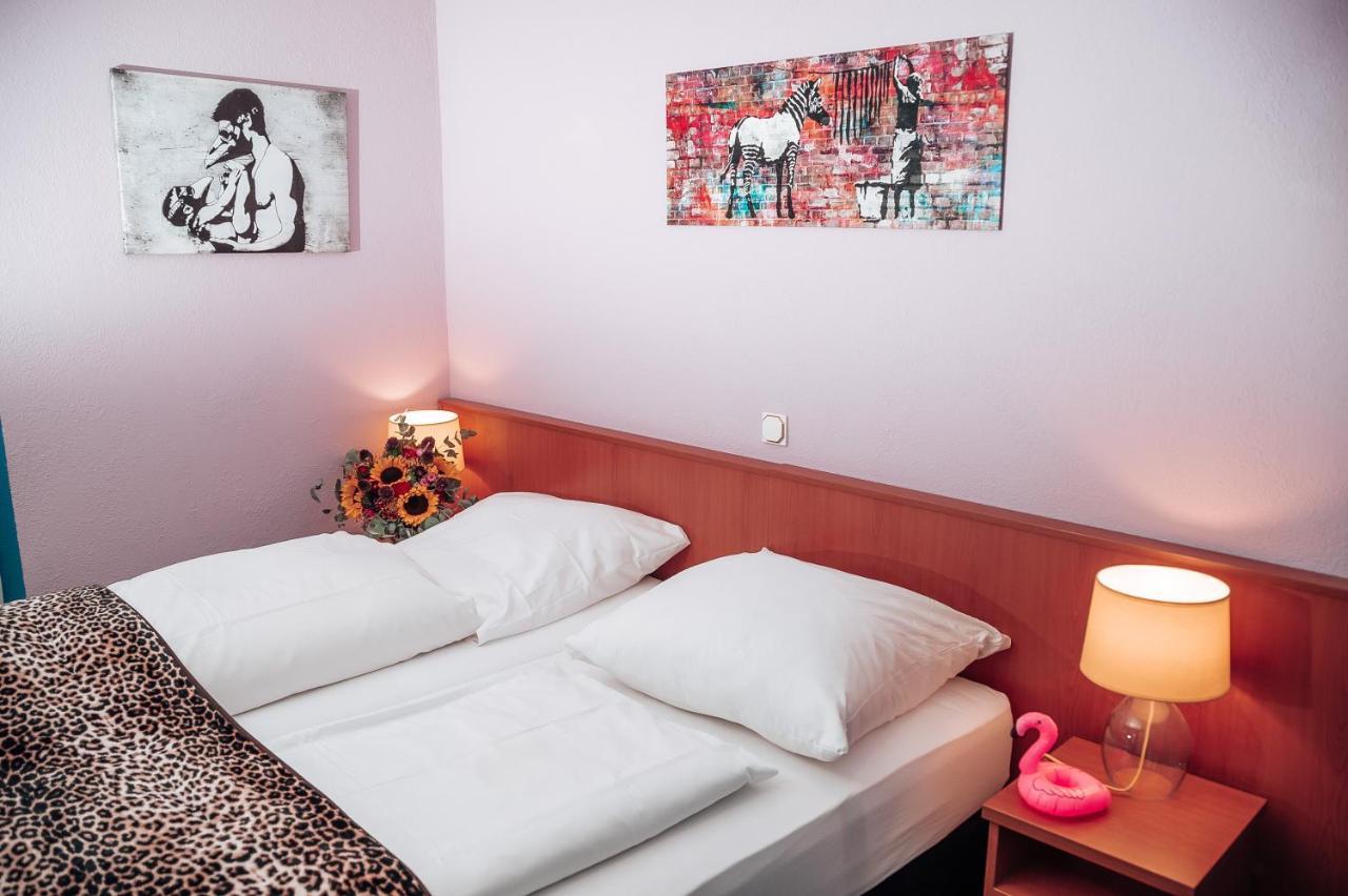 SmartHotel Flamingo self check-in Gießen Esterno foto