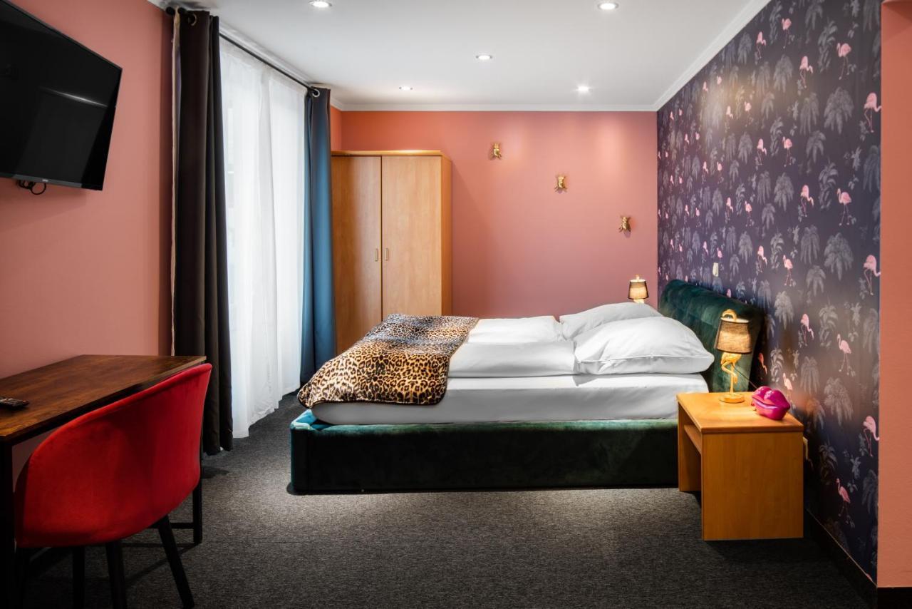 SmartHotel Flamingo self check-in Gießen Esterno foto